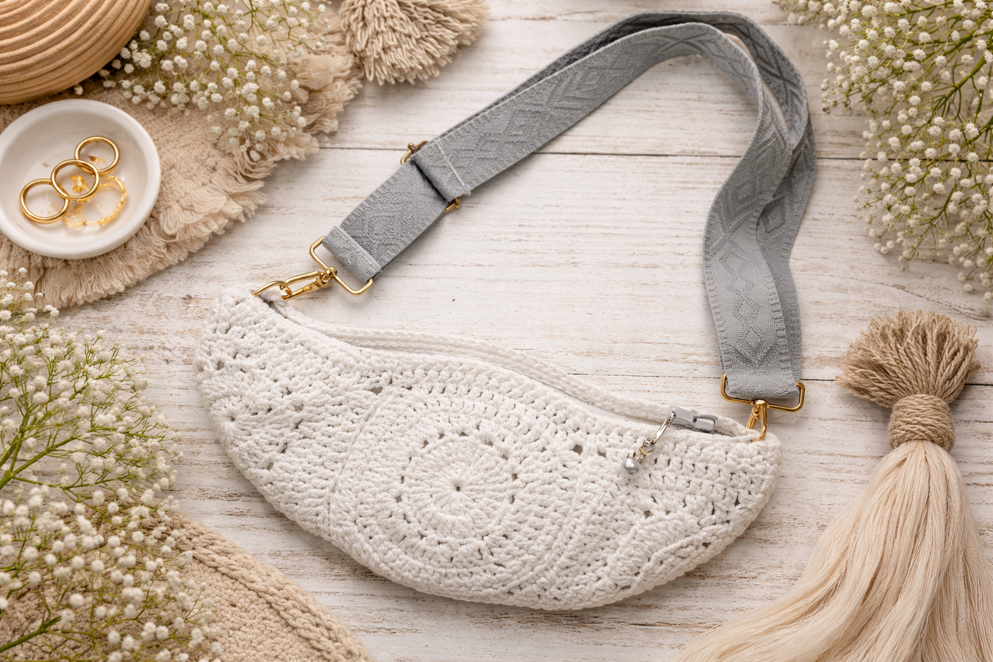 Crossbody bag