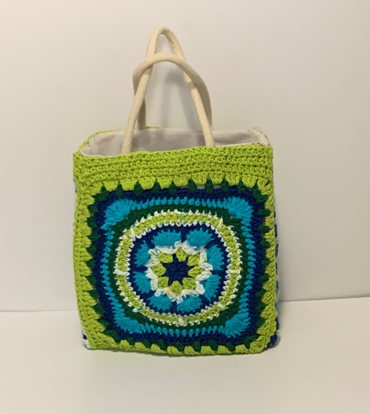 Shopping bag