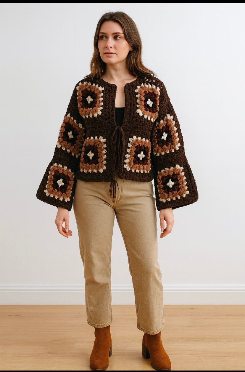 Short style cardigan