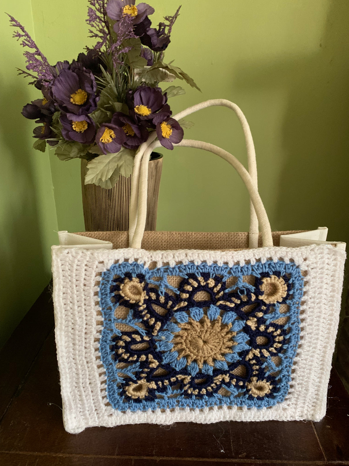 Shopping bag