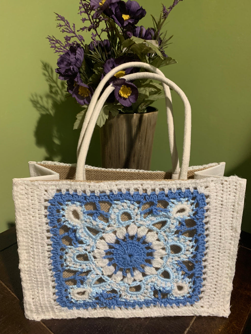 Shopping bag